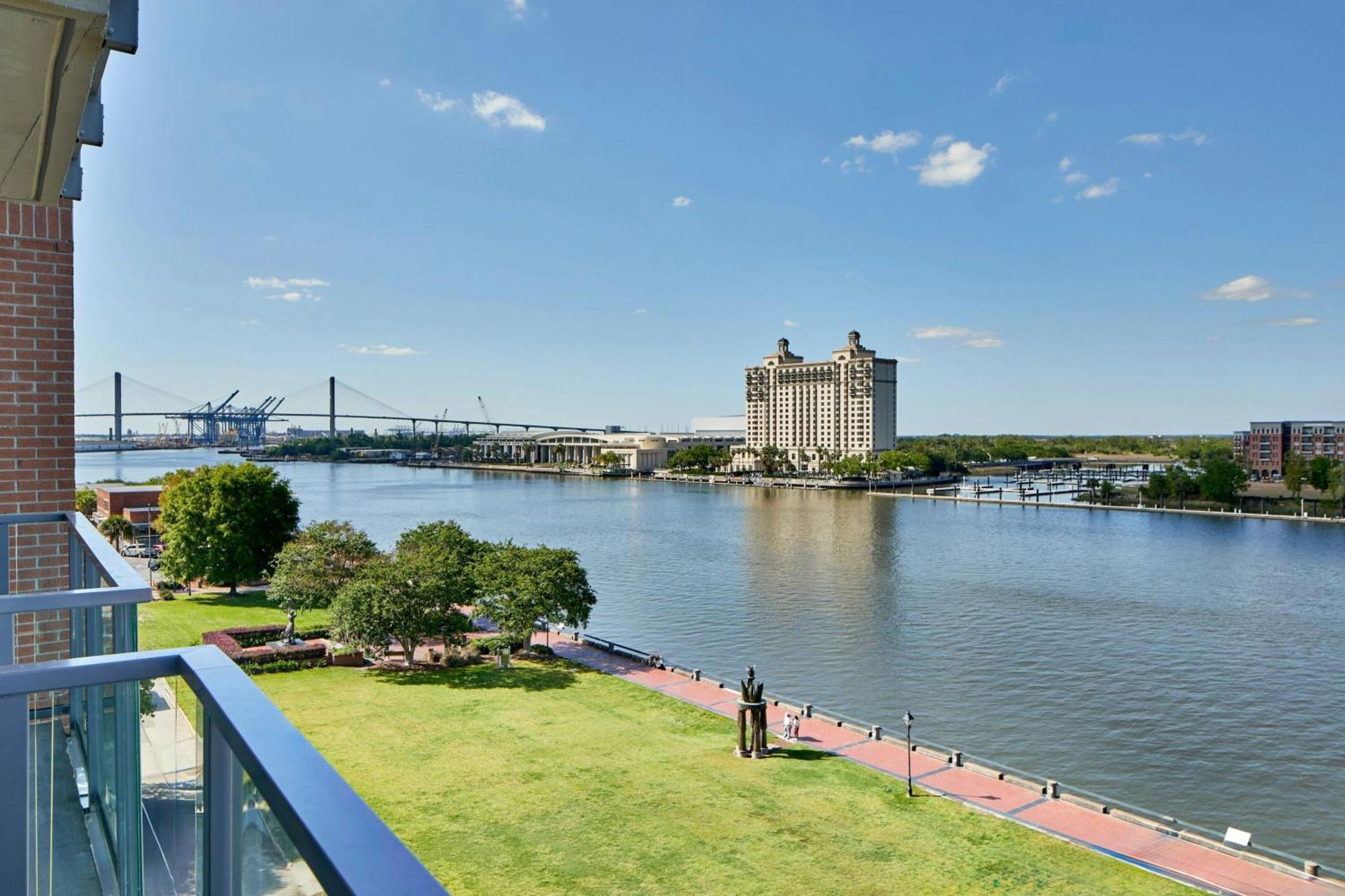Ac Hotel Savannah Historic District Eksteriør bilde